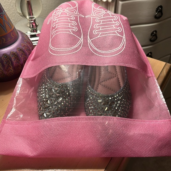 15pcs DRAWSTRING SHOE STORAGE/TRAVEL BAGS - Picture 5 of 9